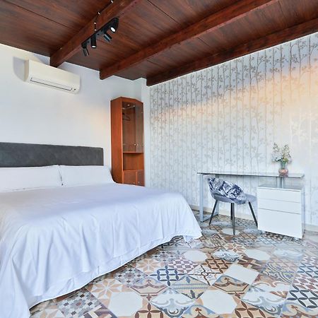Sun-Kissed Getaway Apartment Malaga Ngoại thất bức ảnh