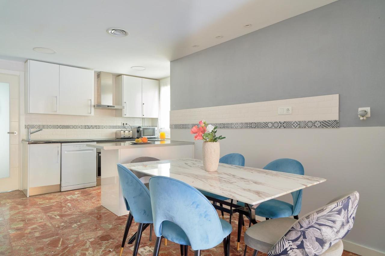 Sun-Kissed Getaway Apartment Malaga Ngoại thất bức ảnh