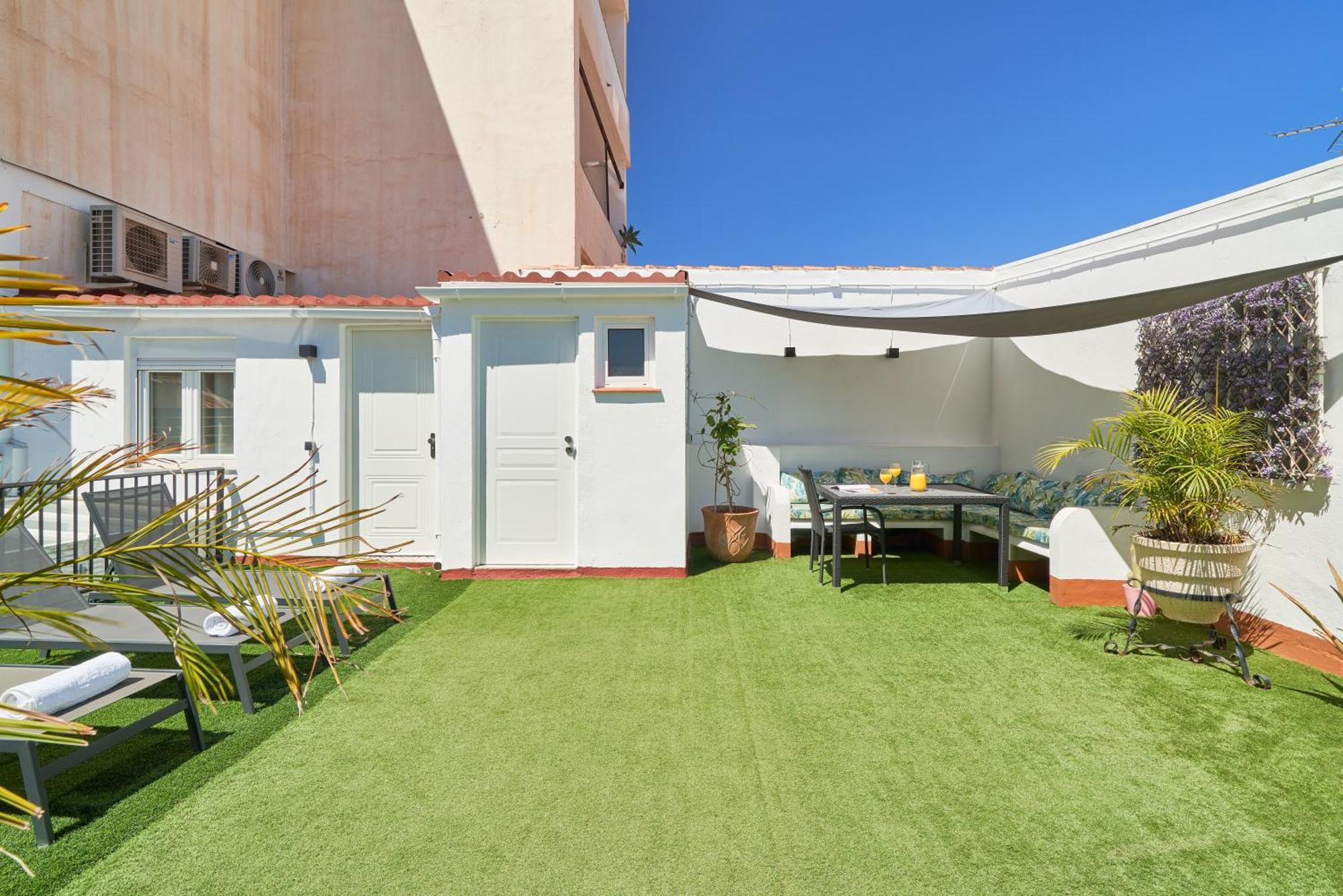 Sun-Kissed Getaway Apartment Malaga Ngoại thất bức ảnh