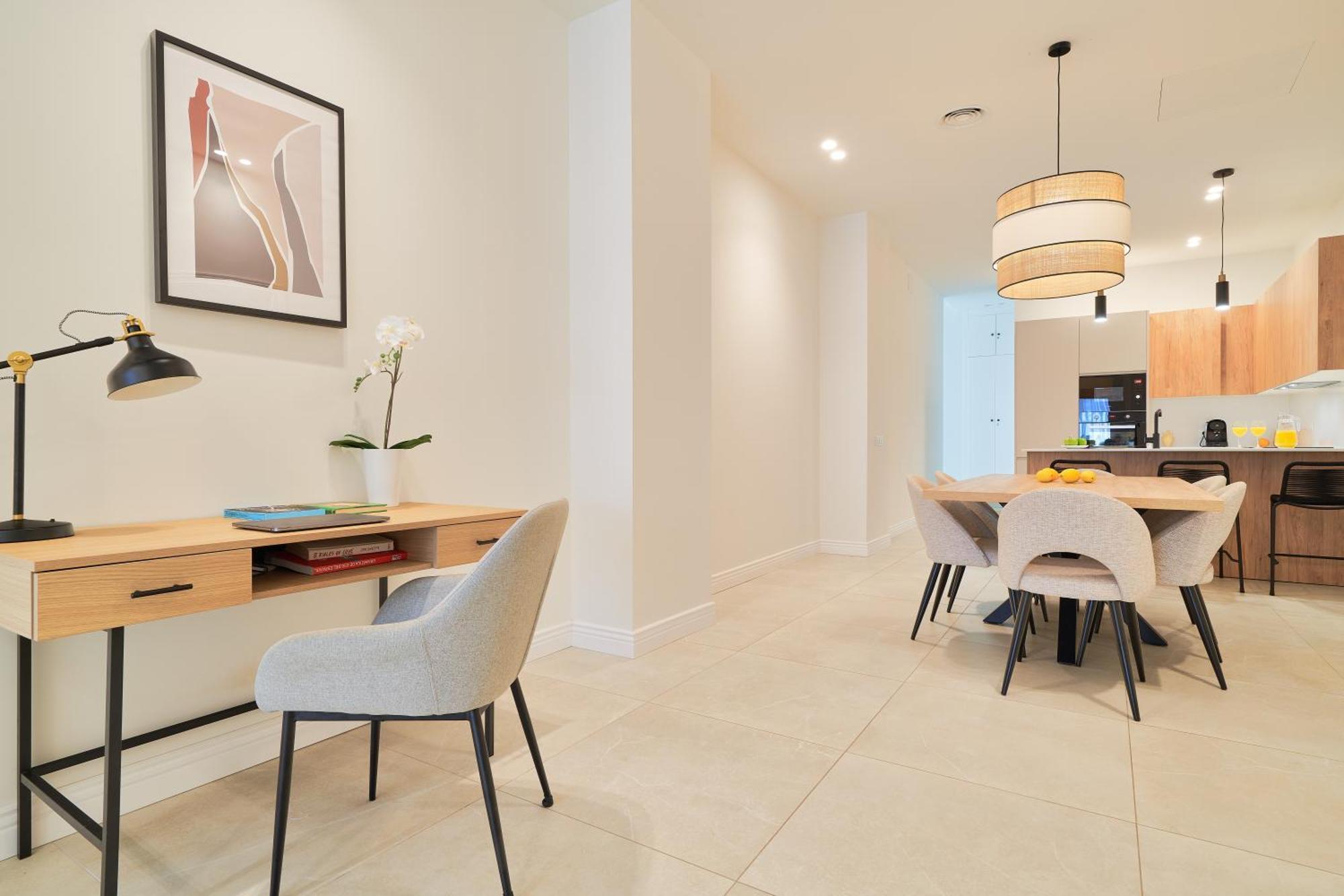 Sun-Kissed Getaway Apartment Malaga Ngoại thất bức ảnh